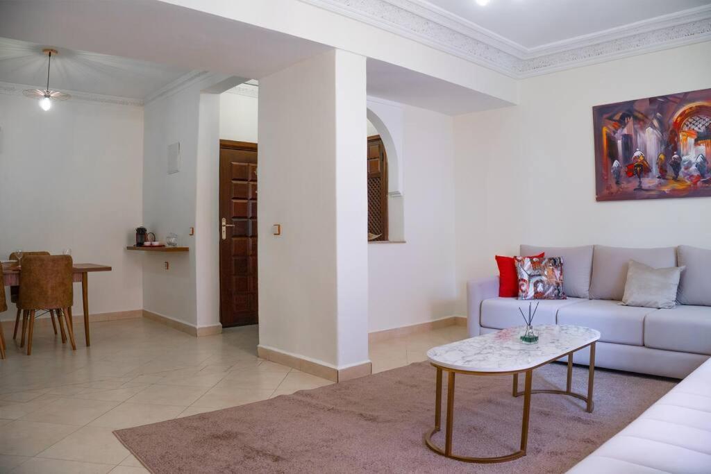 Appart Bien Place Et Fonctionnel Marrakesh Extérieur photo